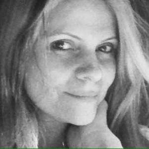 Meet your Posher, Flavia